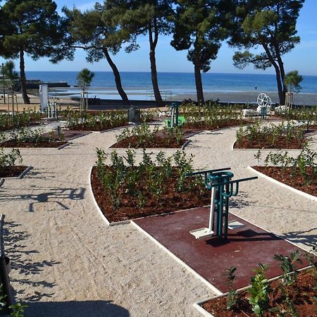 Amalia Apartment Umag Bagian luar foto