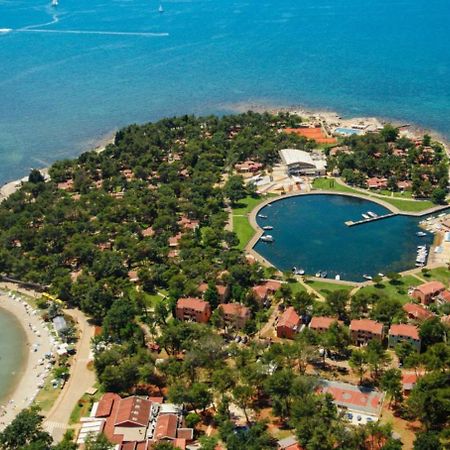 Amalia Apartment Umag Bagian luar foto