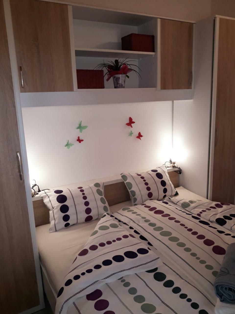 Amalia Apartment Umag Bagian luar foto