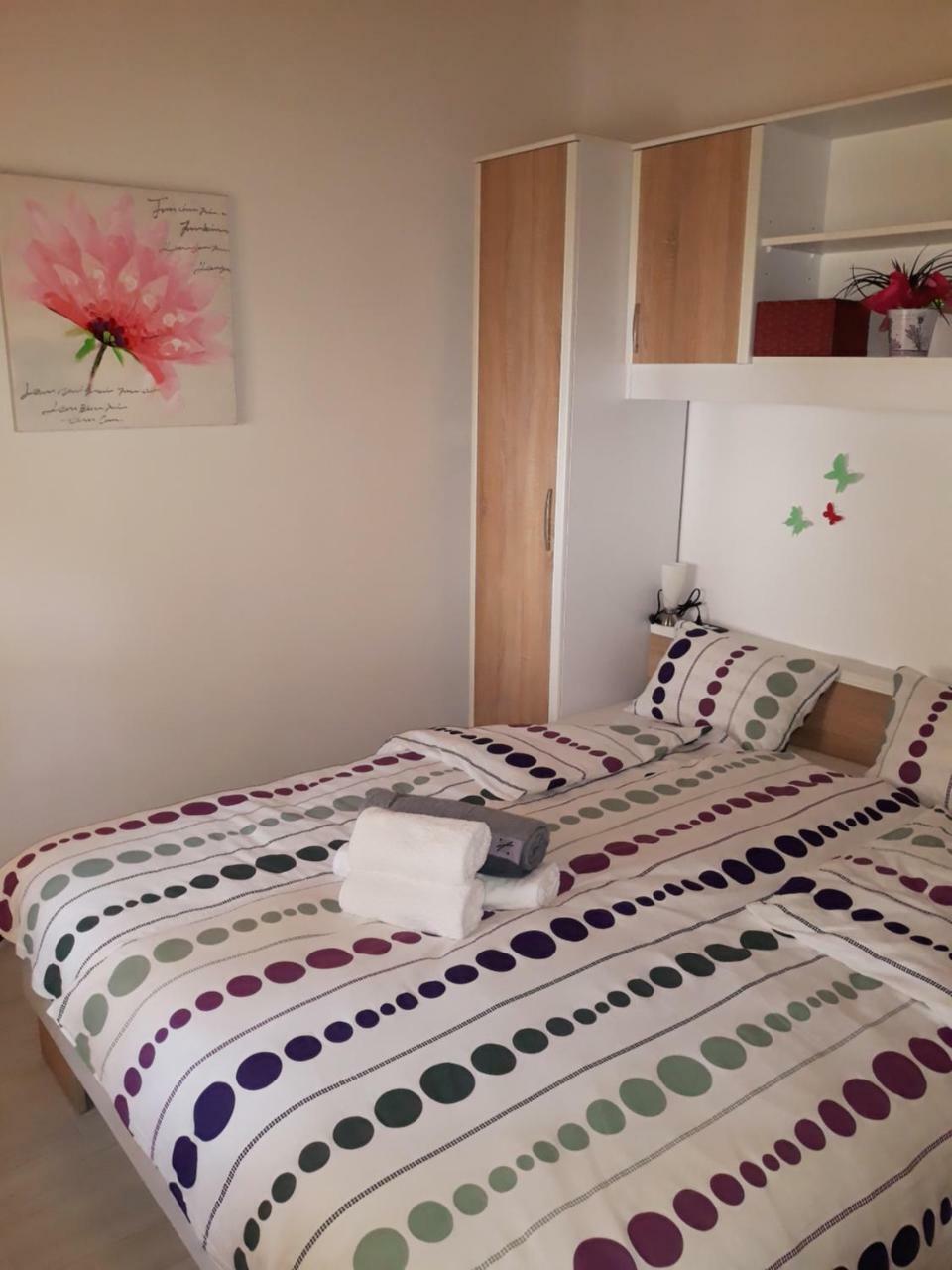 Amalia Apartment Umag Bagian luar foto
